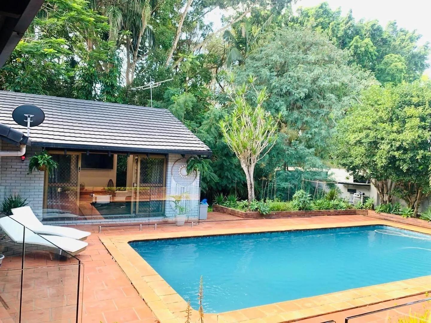 The Pool House Carrara Apartment Gold Coast