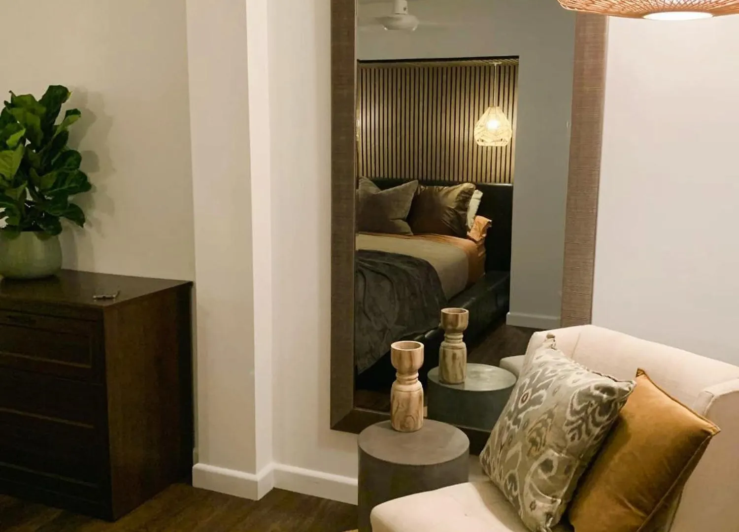 The Pool House Carrara Apartment Gold Coast