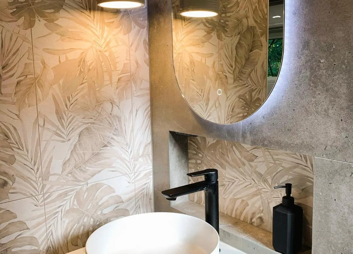 The Pool House Carrara Apartment Gold Coast